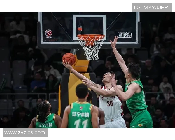 李晓旭：从篮球新星到职业生涯巅峰的奋斗历程与成长故事